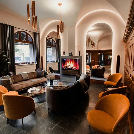 Ξενοδοχείο με διαμερίσματα Ascot