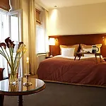 Ascot 아파트호텔 4*