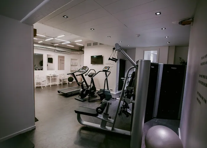 Ascot Lägenhetshotell 4*