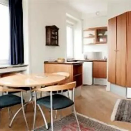 Ascot Lägenhetshotell 4*